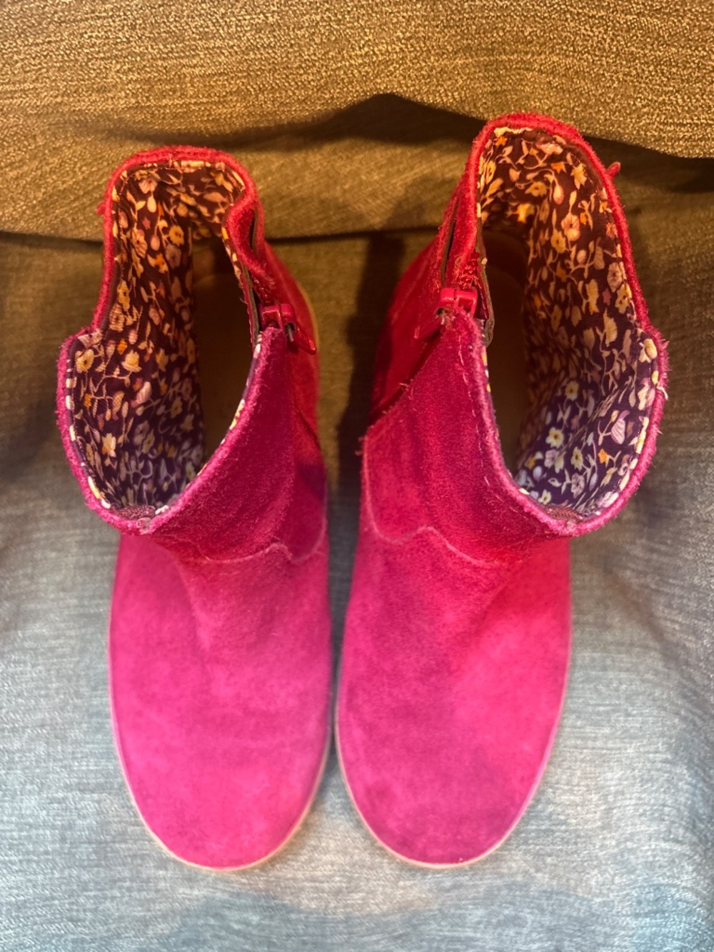 Lands End pink suede boots - Picture 2 of 3